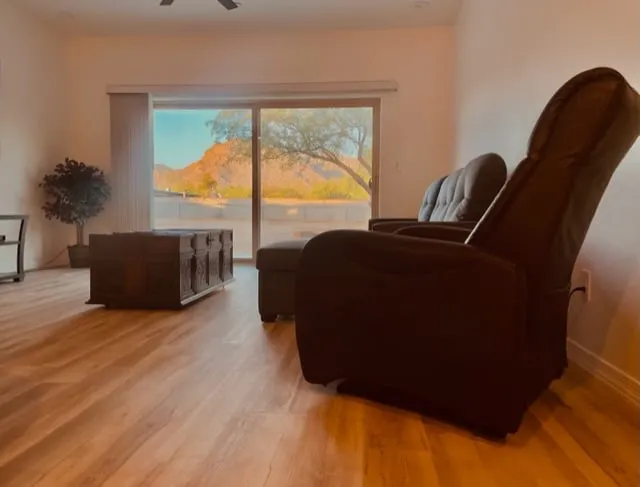 Mountain View - Image 1