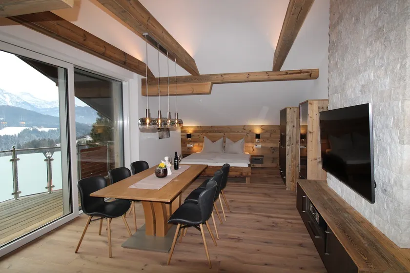Luxury Apartment Bergkristall 3rd floor 2-5 People - Image 1