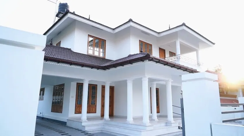 Marble Mansion Homestay Fully Furnished 4BHK Villa - Image 1