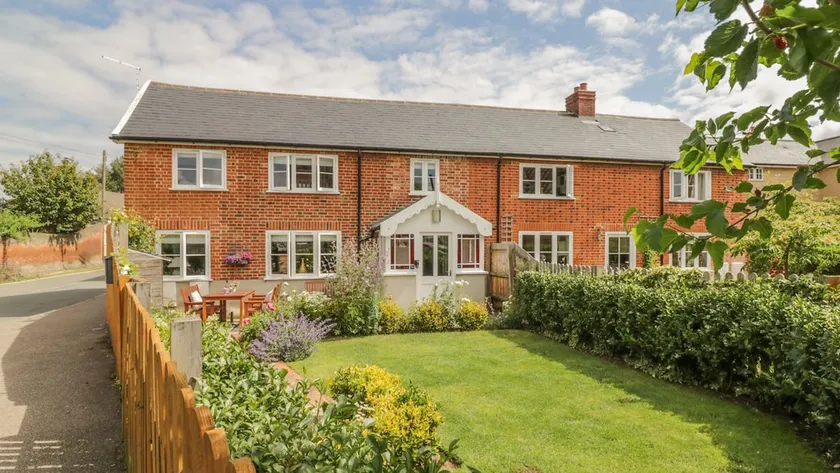 Mulberry Cottage - Image 1