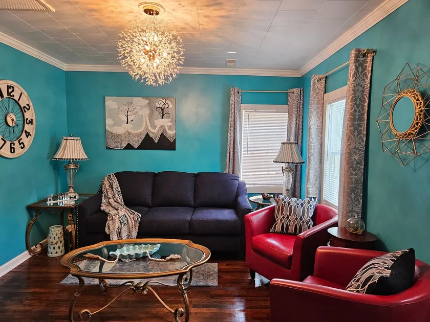 Blue Moon Cottage - Image 1