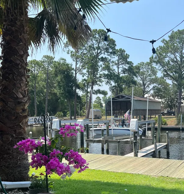 Townhouse with Private Boat Slip - Image 1