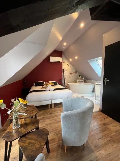 The Ruby Suite - Image 1