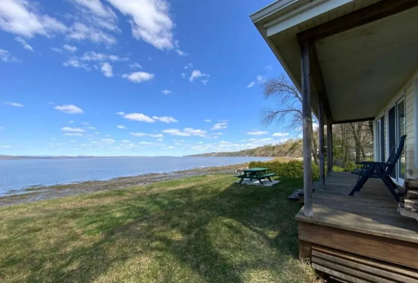 Cottage, the best of both worlds - Image 1