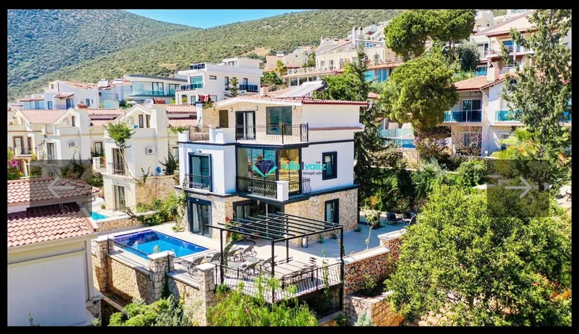 Dreamland Villa - Image 1