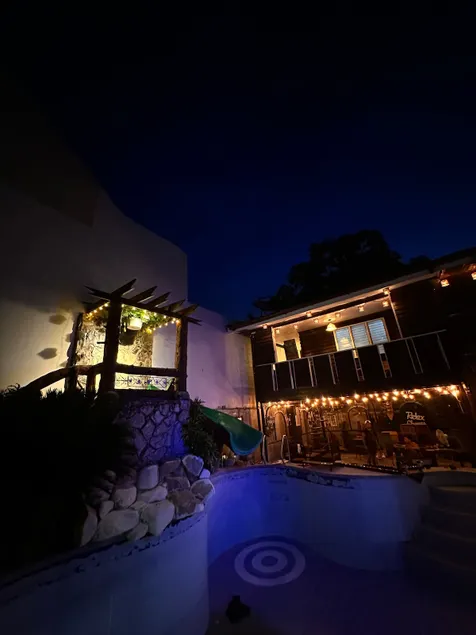 Hotspring Resort in Pansol with Videoke - Image 1
