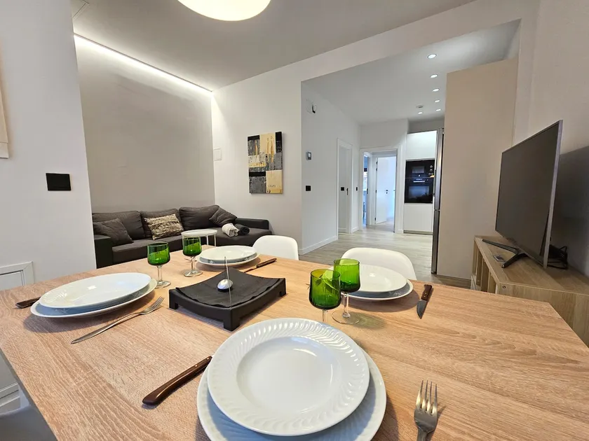 Centrally located and cozy loft UAT01526 - Image 1