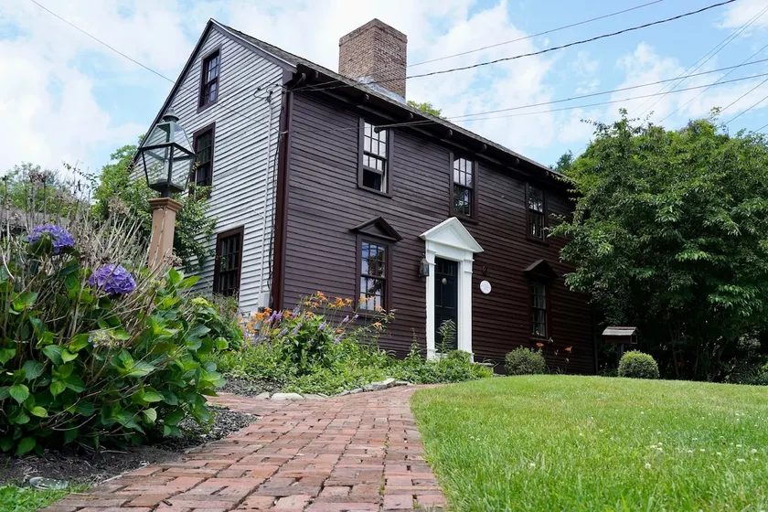 1775 Charming Historical House - Image 1