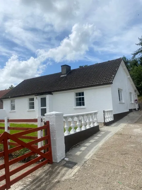 Oak Tree Cottage - Image 1