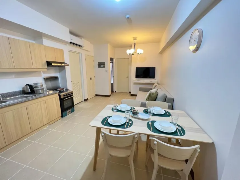 Infina Towers Staycation 8 Units-2BR - Image 1