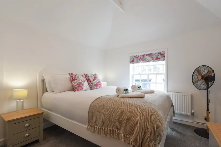 Haven Breeze | 5mins to Sea Front | Family Home - Image 1