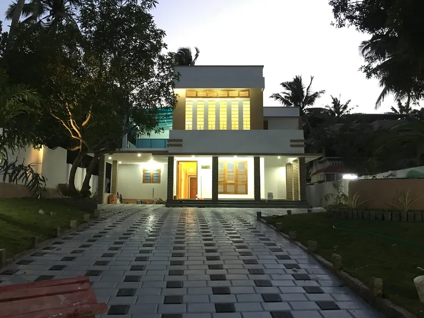 Pulari Villa - Image 1