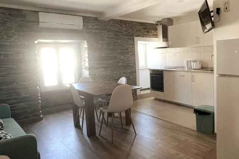 Authentic Douro Valley House I - Image 1