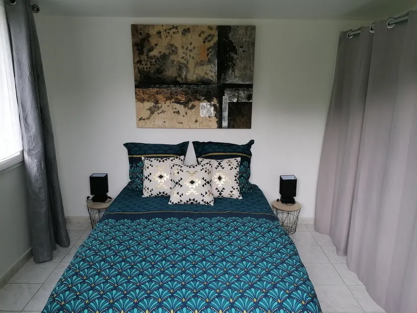 Rental in Paradise Lost - Image 1