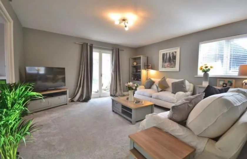 Family home in Great Dunmow for up to 5 guests - Image 1