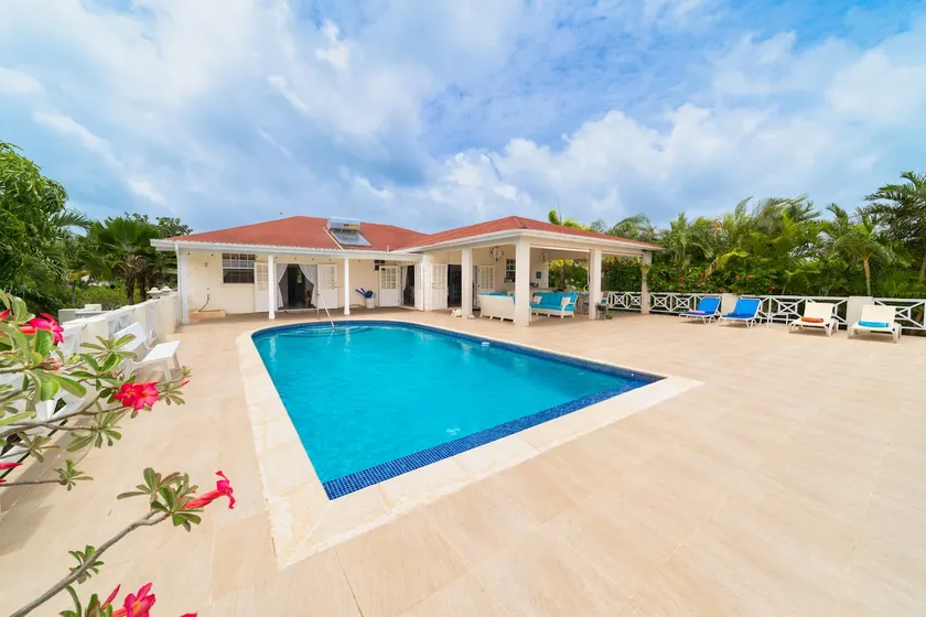 Lovely Villa, Stunning Sea Views - Image 1
