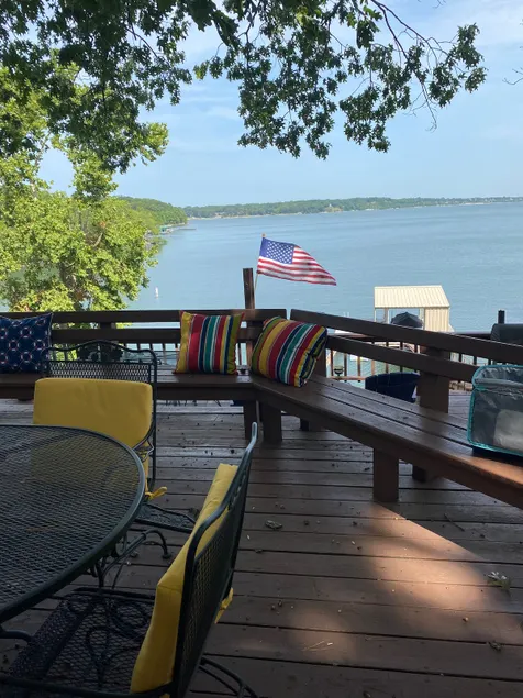 Lakefront house with amazing views! on Grand Lake - Image 1