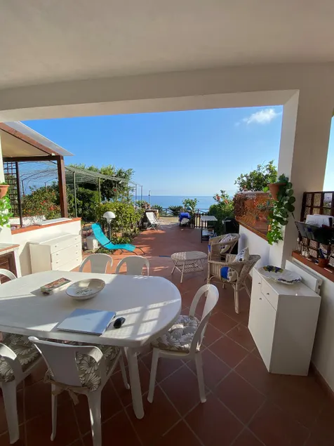 Briatico- Hibiscus Apartment vacation near Tropea - Image 1