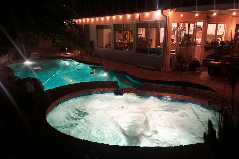 Full kitchen - Jacuzzi - Laundry - Private - Piano - Image 1