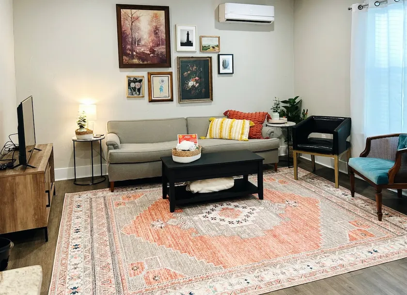 The Hideaway | King Bed, Walk to OSU+Downtown - Image 1