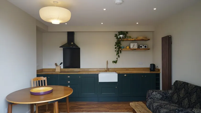 Cathy's Place - Image 1