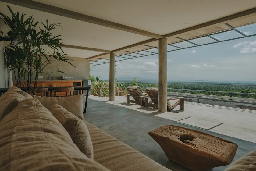 Sumberkima Hill Comfortable Villa - Image 1
