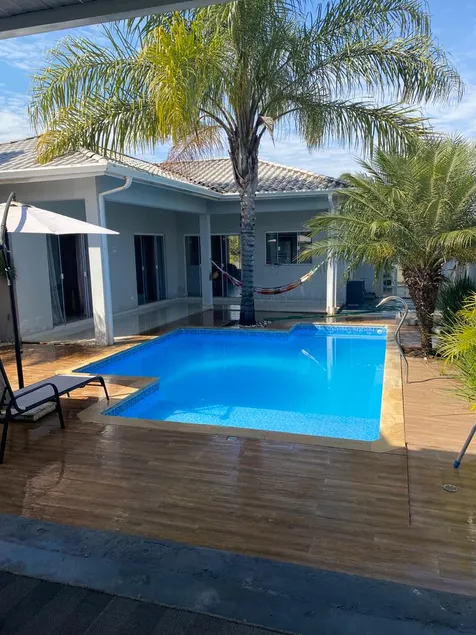 House in a gated community. Thermas water park - Image 1