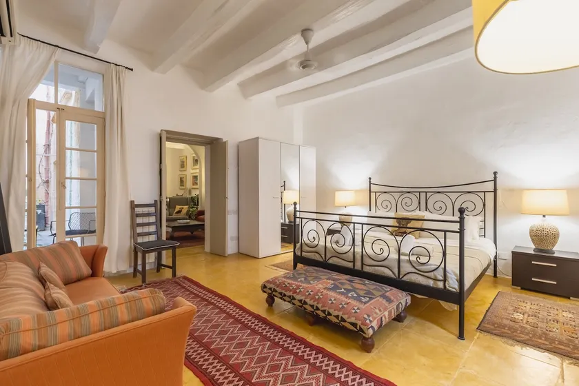 Vallettas Finest : 17th Century Suite In A Palazzo - Image 1