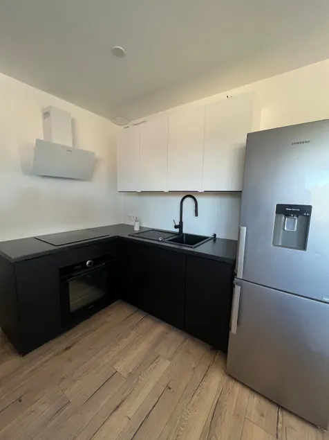 Nice new air-conditioned apartment with garden. - Image 1