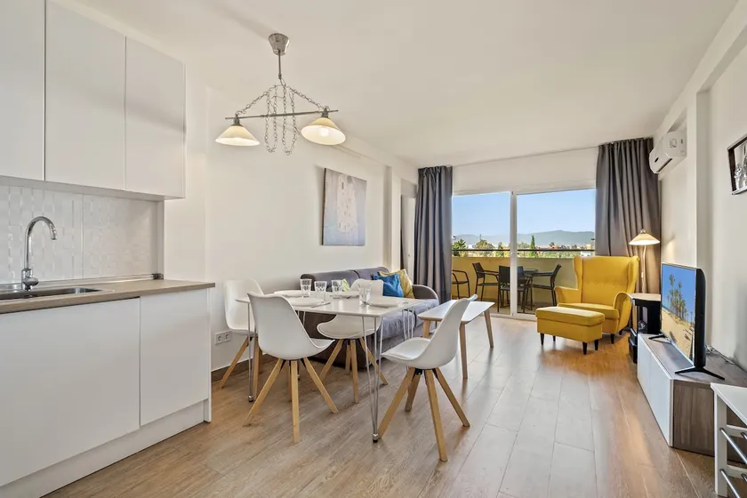 Club Playa Flores - Image 1
