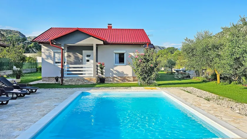 Holiday Home Natura with private pool - Image 1