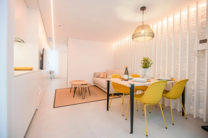Apartment for 4 with a terrace - Image 1