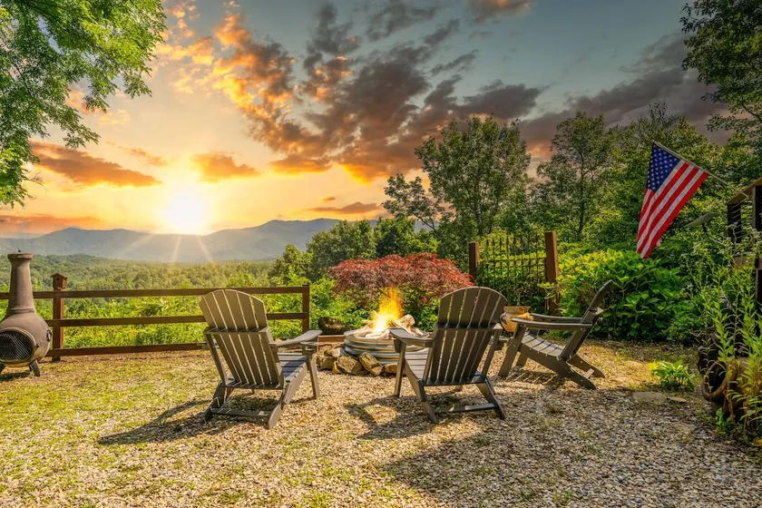 *Luxury Nantahala Cabin*Mtn Views|SoakTub|Fire Pit - Image 1
