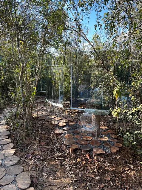 Hidden cabin - Image 1