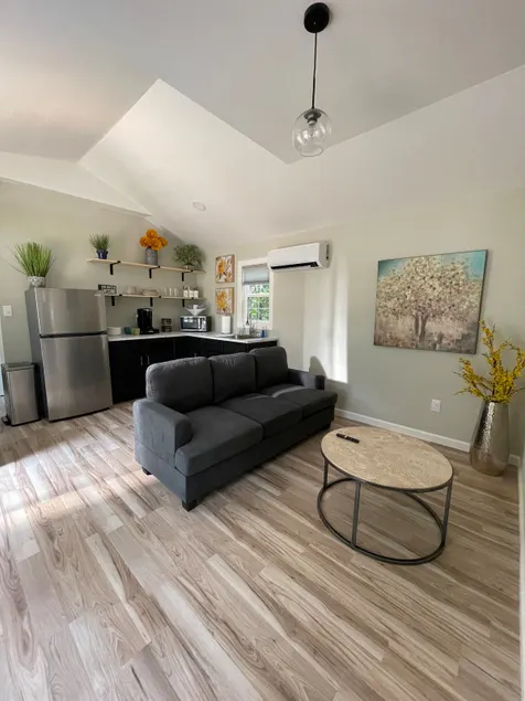 NEW Kettle Cottage - Image 1