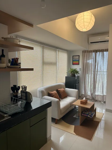 Homey 2BR Apt - 4min St Cisauk - Image 1