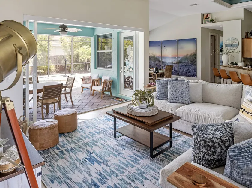 Fun-Filled Retreat: Pool, Game room, pets welcome! - Image 1