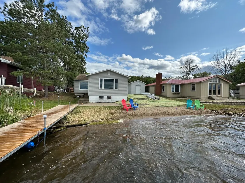 Lake Shamineau Retreat - Image 1