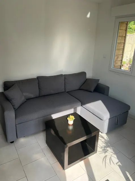 house - Image 1