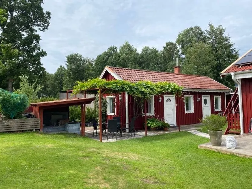 Small house in Hölminge - Image 1