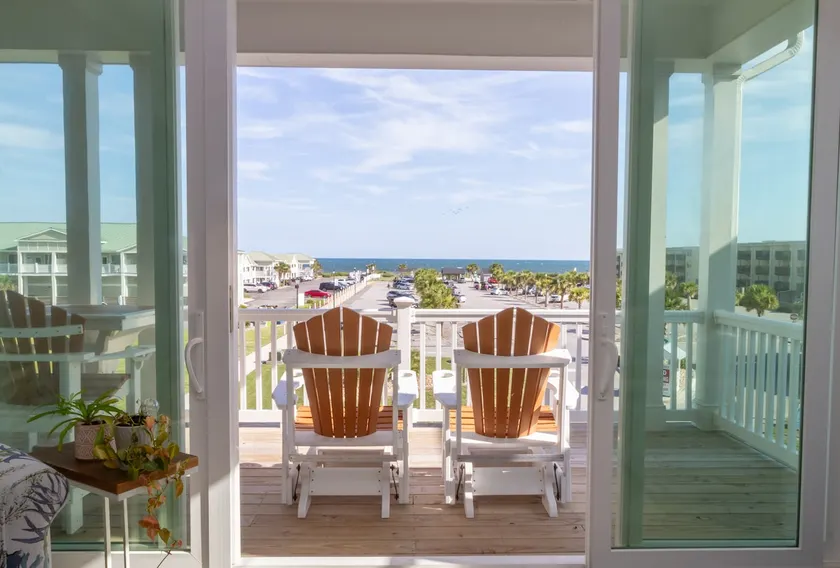 Luxury New Condo w/ Elevator + Ocean Views! - Image 1
