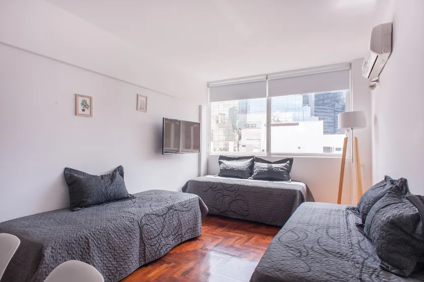 Two beautiful apartments in the same building - Image 1