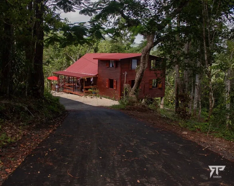 Rustic Retreat, full house - Image 1