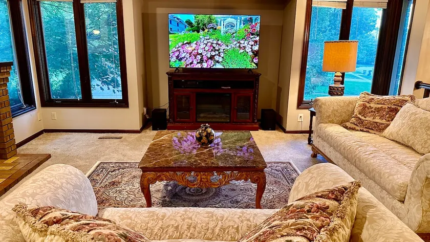 Sunny Brick Home with big Sunroom 4BR/3BA - Image 1
