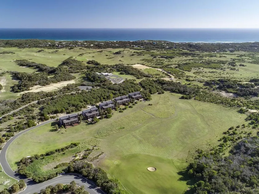 The Golf House @ St Andrews Beach Golf Club - Image 1