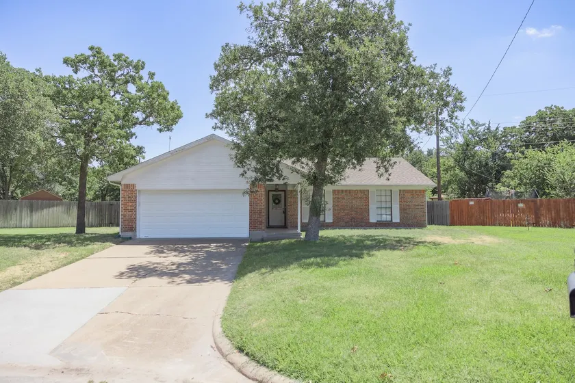 Woodbriar at Texas A&M - Image 1