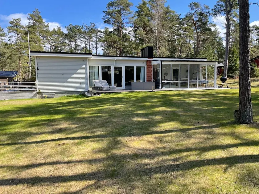 Lovely cottage in Yngsjöstrand - Image 1