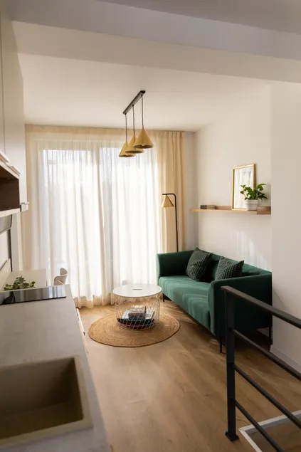 Modern Studio I 5 min Airport | 8 min Therme Spa - Image 1