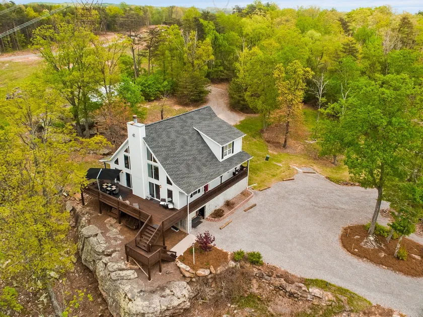 Bluff View Beauty! - Image 1