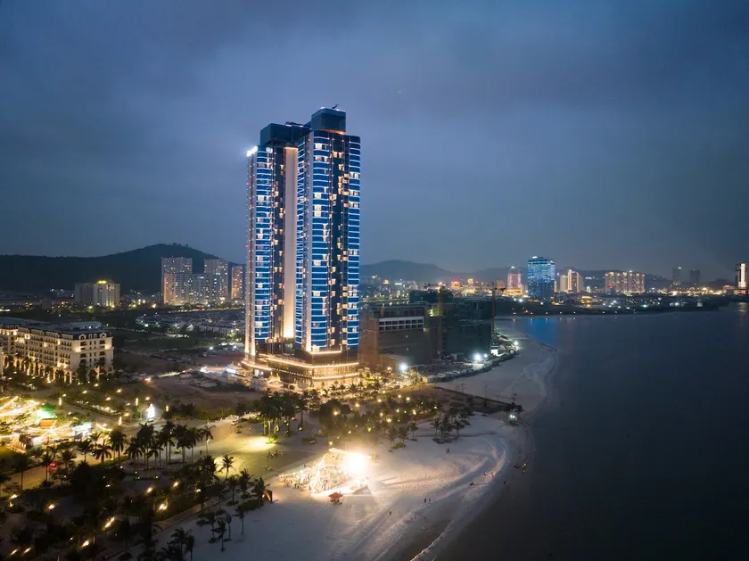 Rosabella Nguyen - 2 Bedroom Apartment with Sea View N01 - Image 1
